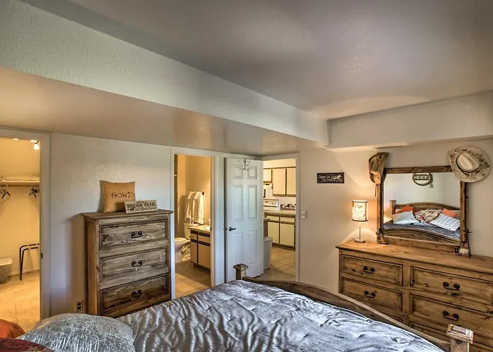 Quiet Retreat About 5 Mi To Lost Dutchman State Park! Apartment *